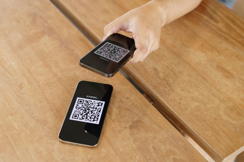 QR code online shopping cashless